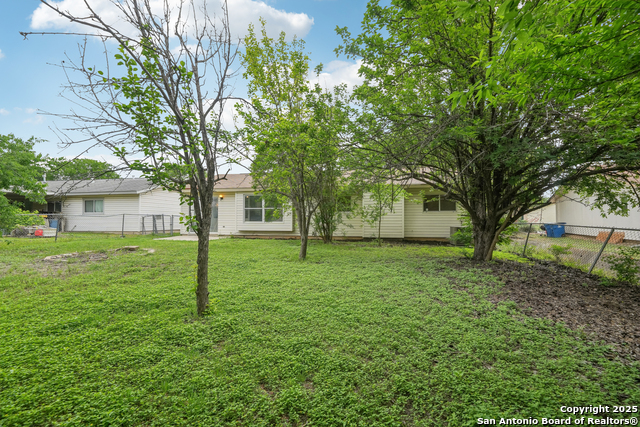 Image 18 of 21 For 3703 Charles Conrad