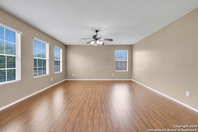 Image 16 of 28 For 8723 Laguna  