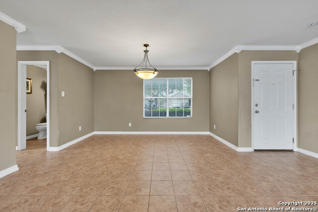Image 8 of 28 For 8723 Laguna  