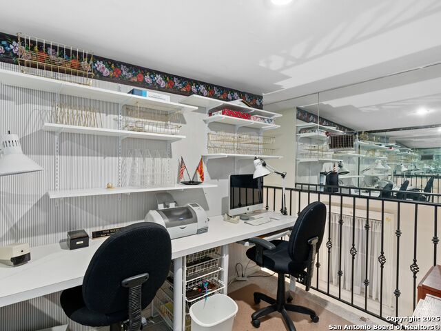 Image 29 of 39 For 211 Presa Street N 2