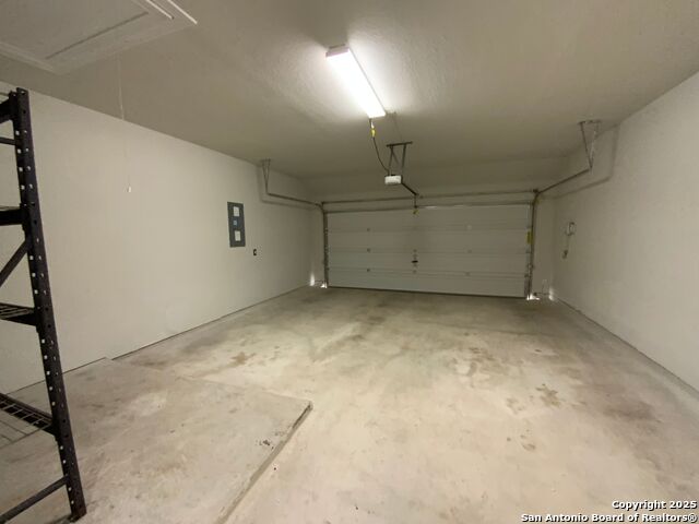 Image 18 of 28 For 29039 Prospect Crk