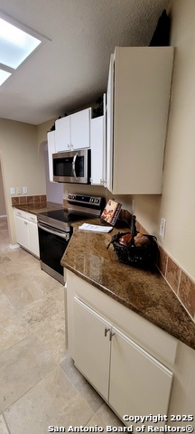 Image 6 of 26 For 7814 Winterstone Dr