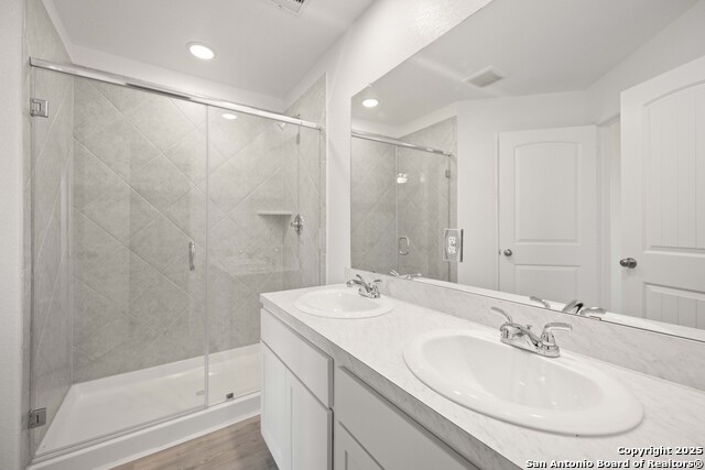 Image 7 of 9 For 5930 Willow Point Blvd