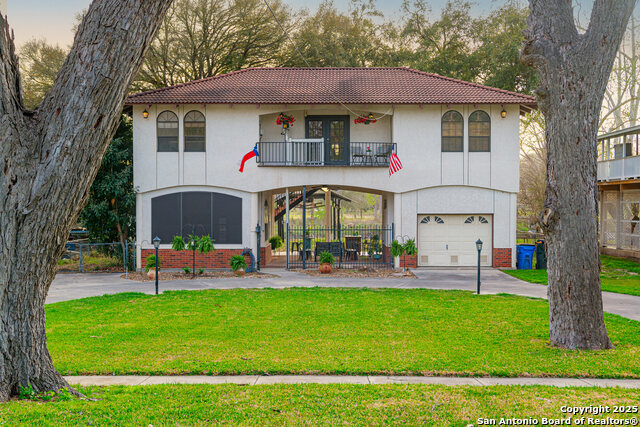 Details for 110 Lakeside, Seguin, TX 78155