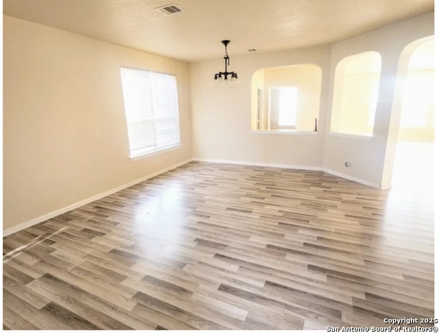 Image 4 of 10 For 22327 Mesa  