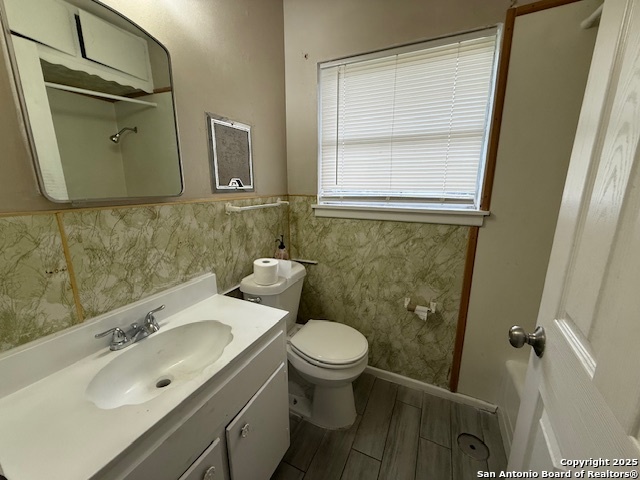Image 10 of 25 For 4519 Creekmoor