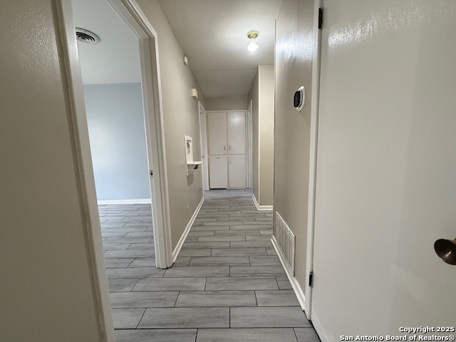Image 6 of 25 For 4519 Creekmoor