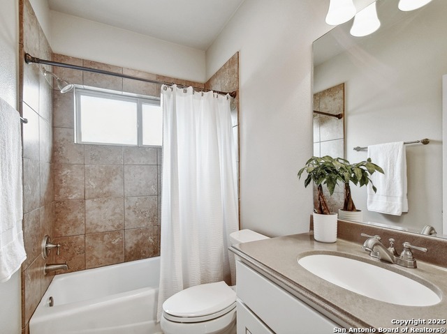 Listing photo id 30 for 7211 Cresta Bulivar