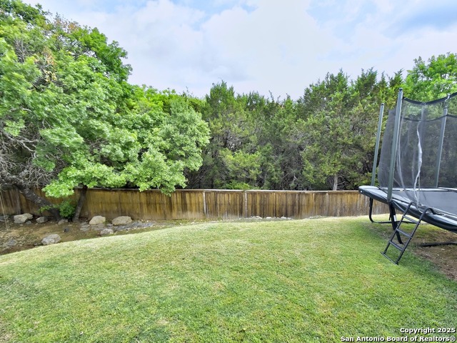 Listing photo id 37 for 7211 Cresta Bulivar