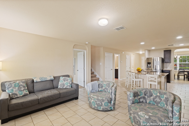 Listing photo id 4 for 10819 Arkey