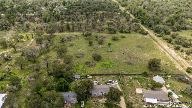 Image 4 of 22 For 26013 Sand Cliff Dr