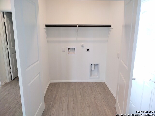 Image 12 of 21 For 1214 Janzen Rd