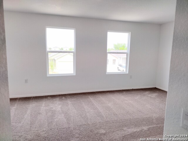Image 14 of 21 For 1214 Janzen Rd