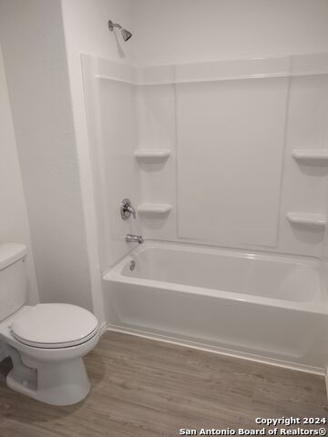 Image 21 of 21 For 1214 Janzen Rd