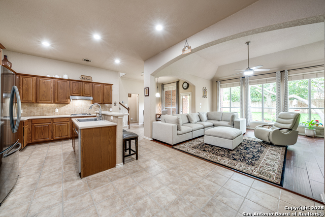 Image 10 of 39 For 62 Sable Heights