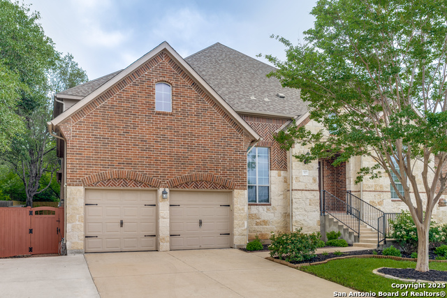 Image 3 of 39 For 62 Sable Heights