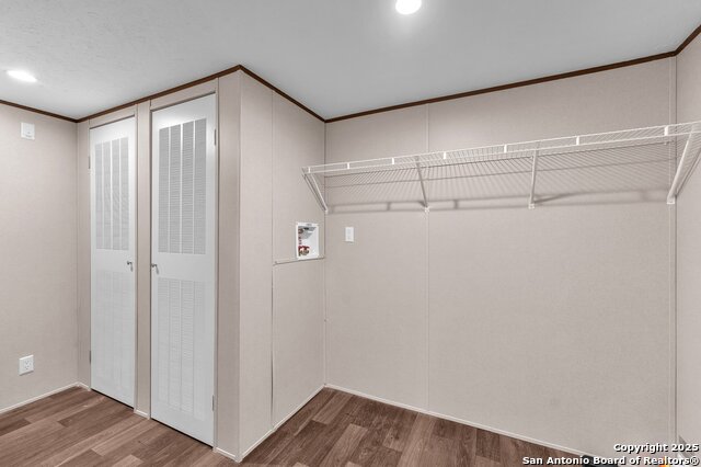 Listing photo id 11 for 160 County Road 325