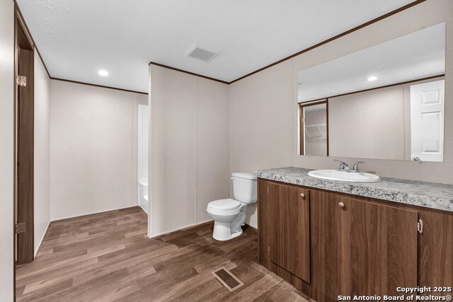 Listing photo id 12 for 160 County Road 325