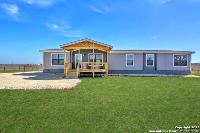 Details for 2633 Fm 1332, Jourdanton, TX 78069