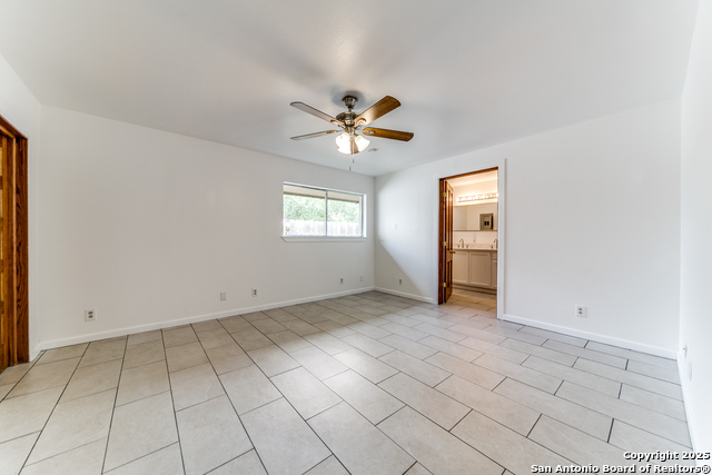 Image 13 of 25 For 10526 Tioga  