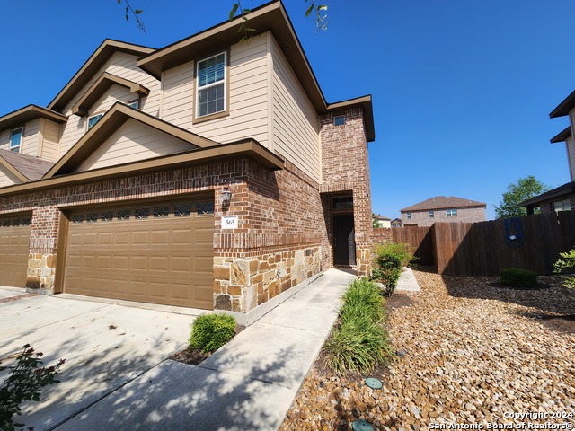 Details for 565 Creekside Frst, New Braunfels, TX 78130