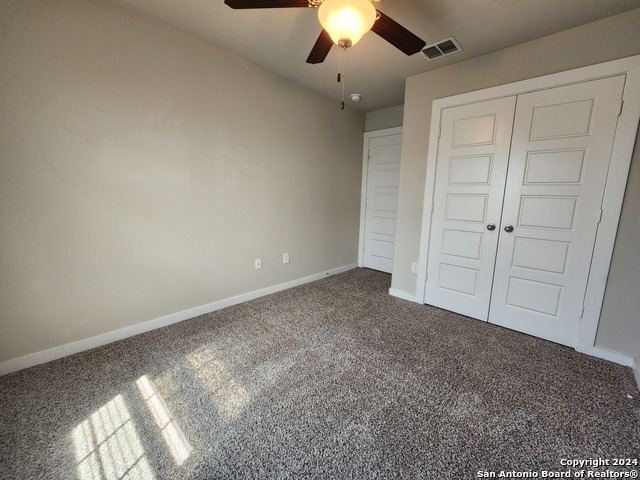 Image 15 of 19 For 565 Creekside Frst