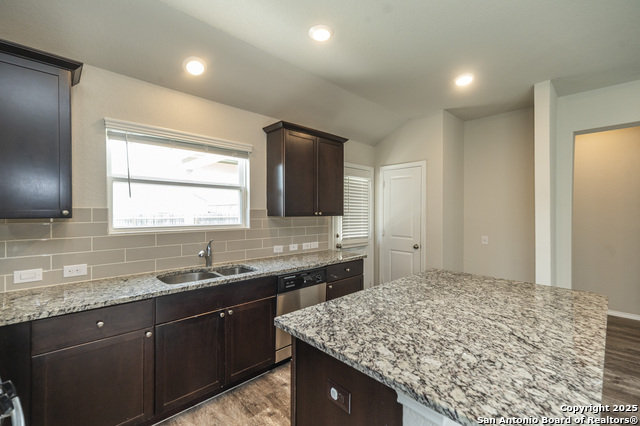 Image 14 of 35 For 8435 Cassia Cove