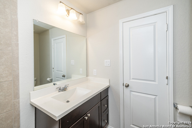 Image 25 of 35 For 8435 Cassia Cove