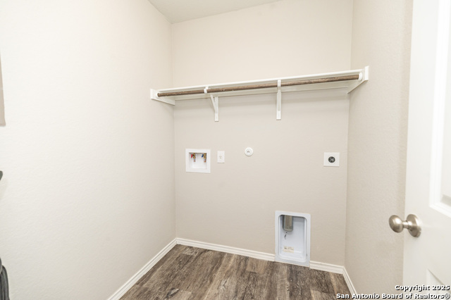 Image 30 of 35 For 8435 Cassia Cove