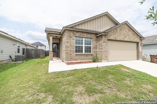 Image 4 of 35 For 8435 Cassia Cove