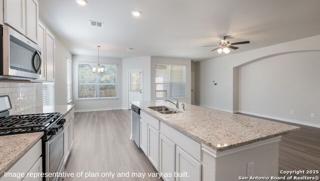 Image 5 of 33 For 21031 Millstream Bend
