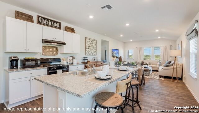 Image 6 of 30 For 3052 Lindenwood Way