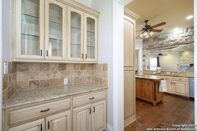 Image 14 of 37 For 2330 Sawgrass Rdg
