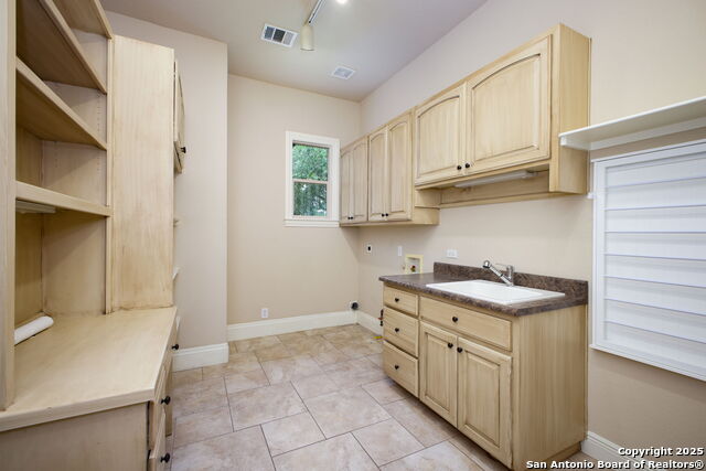 Image 18 of 37 For 2330 Sawgrass Rdg