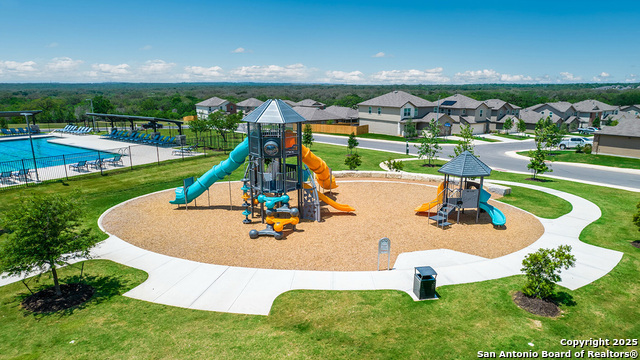Listing photo id 32 for 14602 Clay Ridge Run