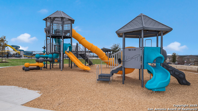Listing photo id 58 for 14602 Clay Ridge Run