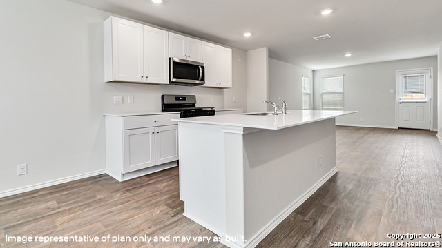 Image 10 of 39 For 7302 Perseus Brook