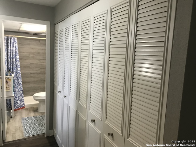 Listing photo id 8 for 7039 San Pedro 810