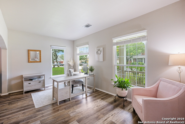 Listing photo id 18 for 23806 Calico Chase