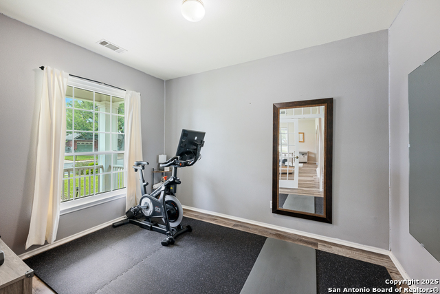 Listing photo id 20 for 23806 Calico Chase
