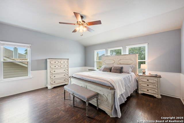 Listing photo id 21 for 23806 Calico Chase