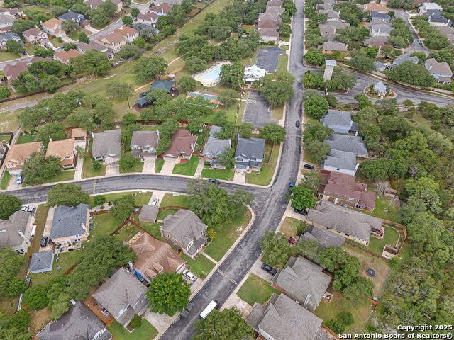 Listing photo id 35 for 23806 Calico Chase
