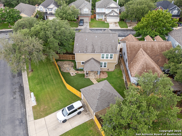 Listing photo id 6 for 23806 Calico Chase