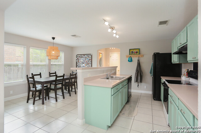 Image 7 of 22 For 5230 Tomas Cir