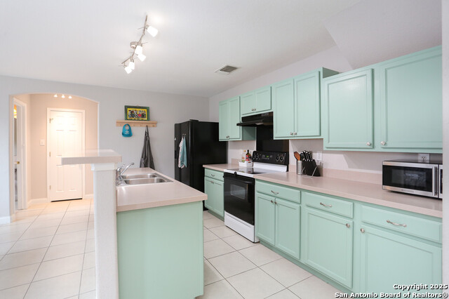 Image 8 of 22 For 5230 Tomas Cir