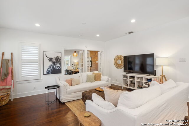 Image 7 of 31 For 118 Routt St