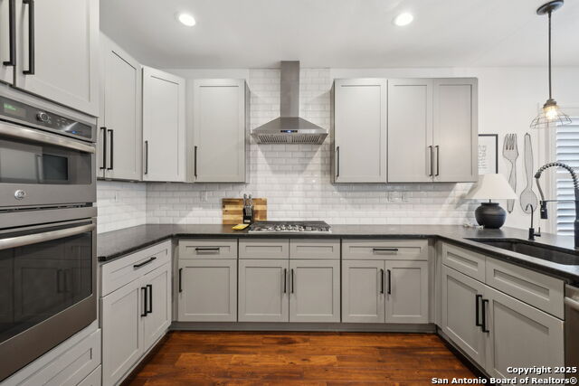 Image 8 of 31 For 118 Routt St