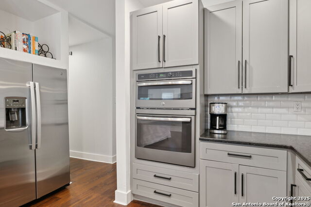 Image 9 of 31 For 118 Routt St