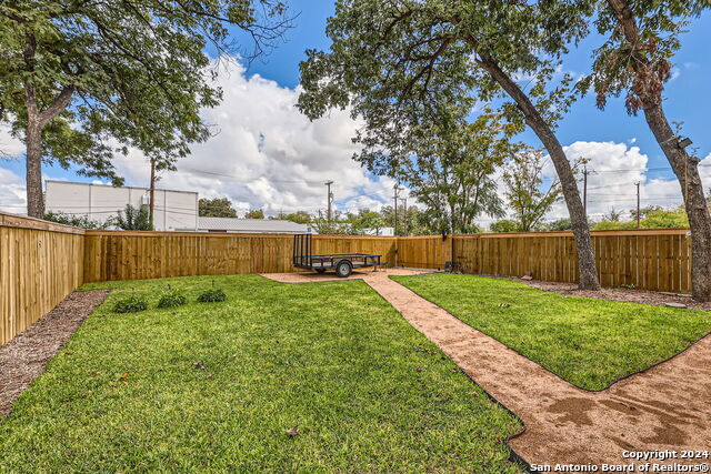 Image 29 of 45 For 515 Highland Blvd W