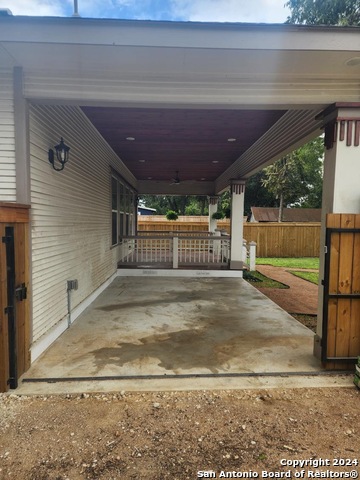 Image 34 of 45 For 515 Highland Blvd W